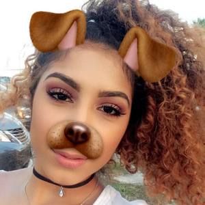 Meet your Posher, Lorina